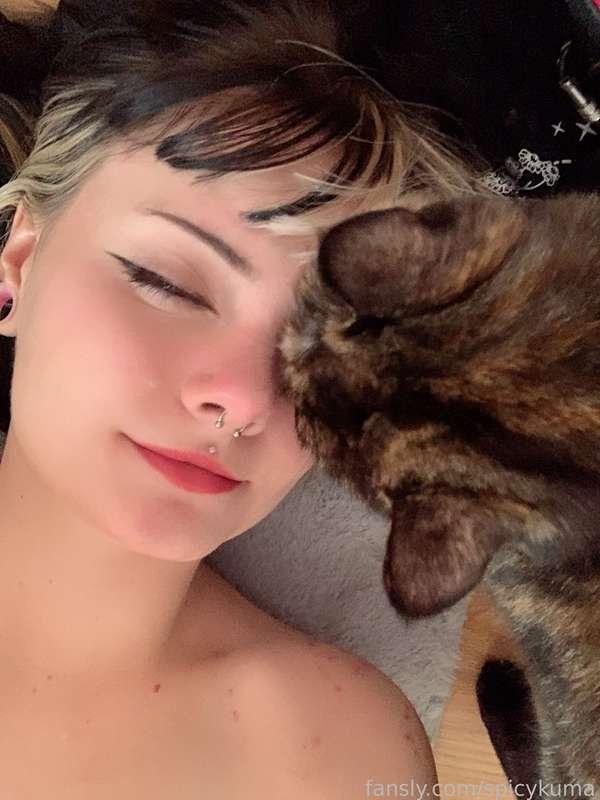spicykuma image #2