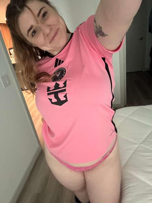 Do you like to cuddle with me? 😍💕