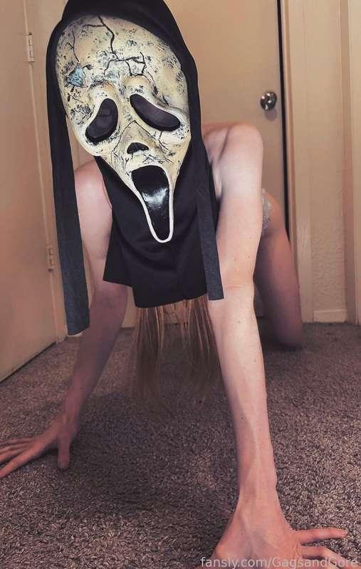 gagsandgore image #3
