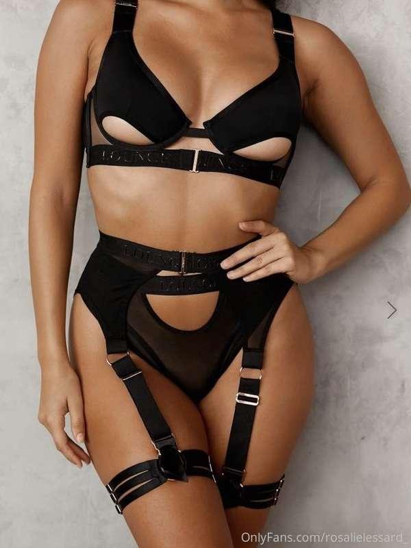 Je devrais tu? 😈🖤