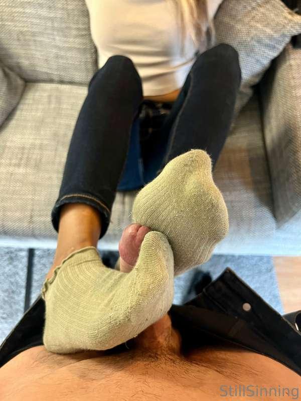 Tell me how bad you want these cute smelly socks all over yo..