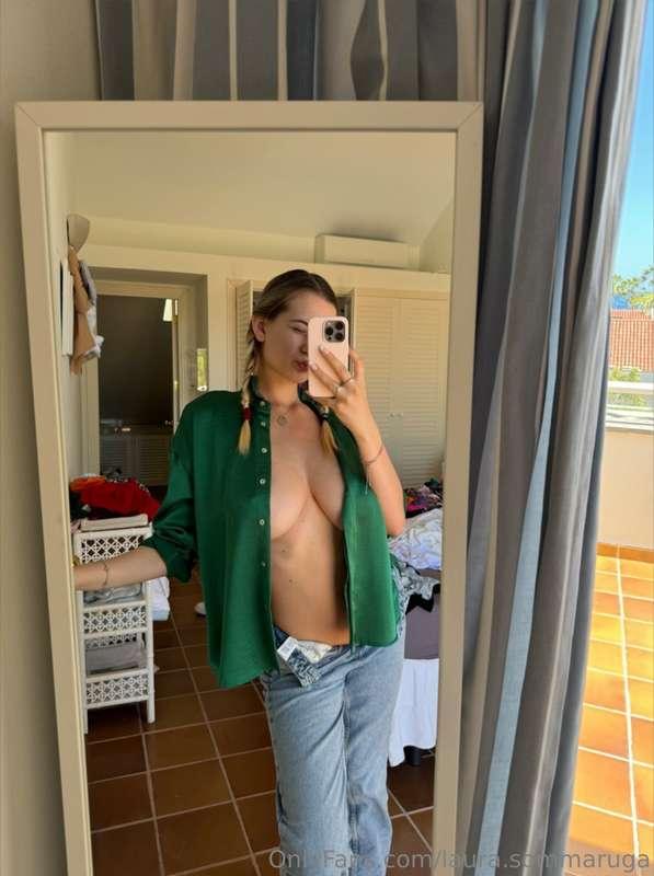 Accidentally left my shirt like this... or maybe I wanted yo..