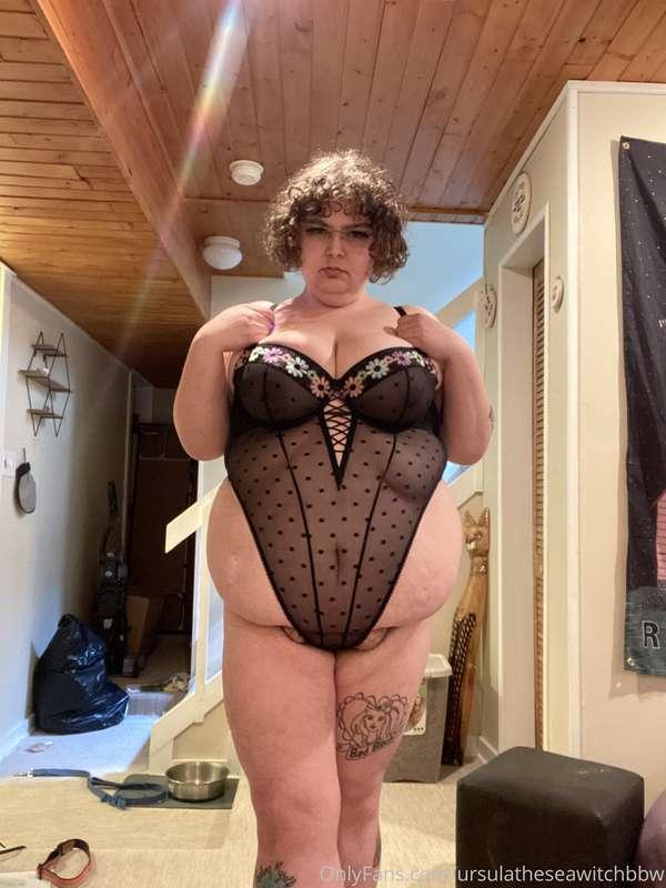 dm me and tell me what you want to see from me the most 🥺😘😌🥰