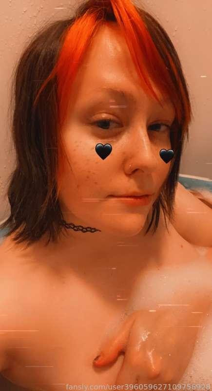 user396059627109756928 image #2