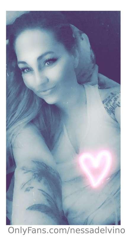 Love black and white photos…what do u think? 😘
