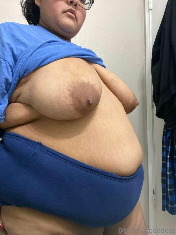 thckslutgoddess image #0