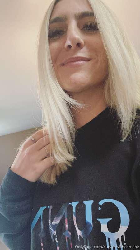 New cut & color.. what do you think?? 😋