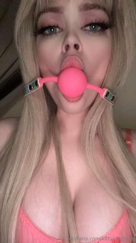 kittycatgirlxo image #0