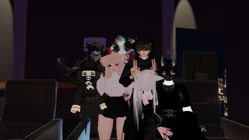 (Weekly EVENT) 💚 VRChat Game/Movie Night Hangout! (Hosted by me!) 💗