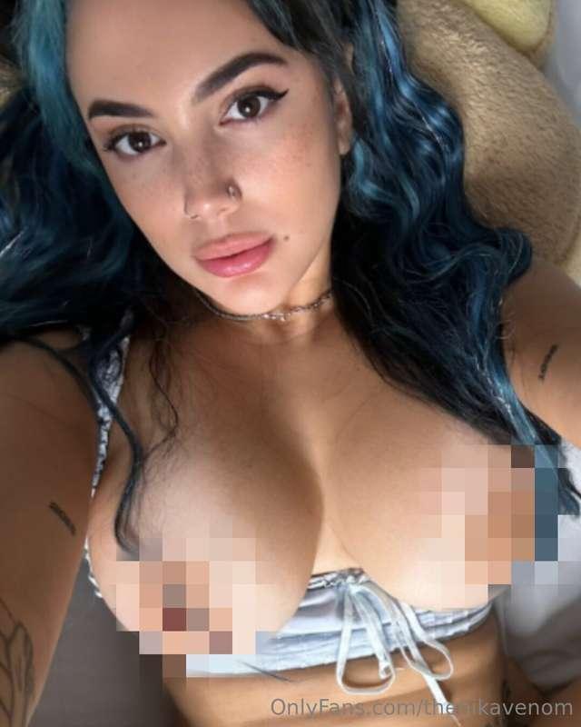 Wanna give these boobies a good titty fuck? I know you can't..