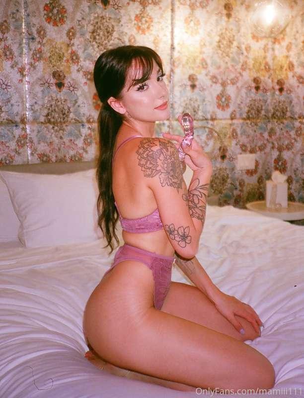 Sexy film pics from summer