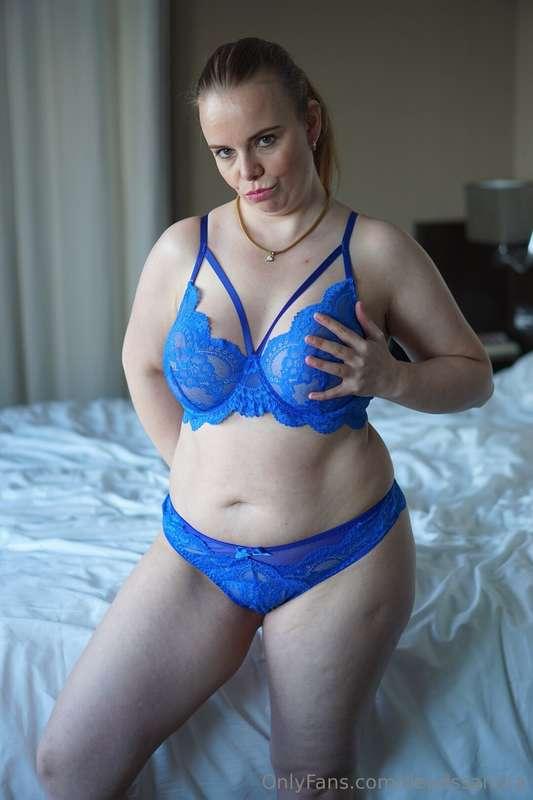 Wet and horny 😈💋🥰