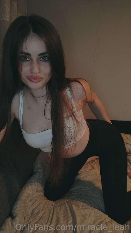Having fun with myself hehehe
Booooo bored, text me!🙈