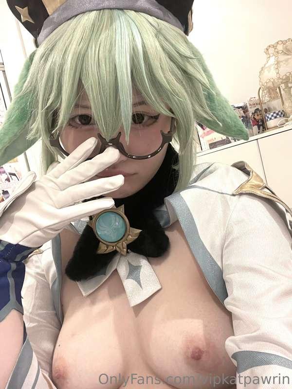 guess who im cosplaying <3