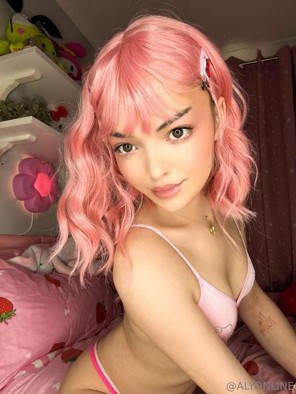 pink hair dont care ♡