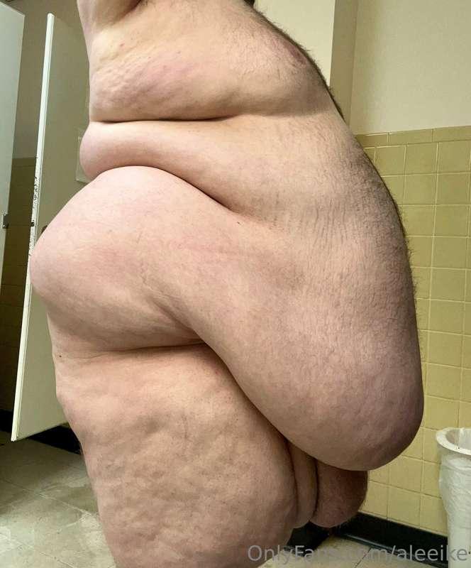 I know you can’t look away.