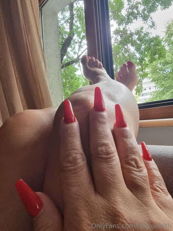 Go to subscribe to @goddessandreea for more hot pictures and..