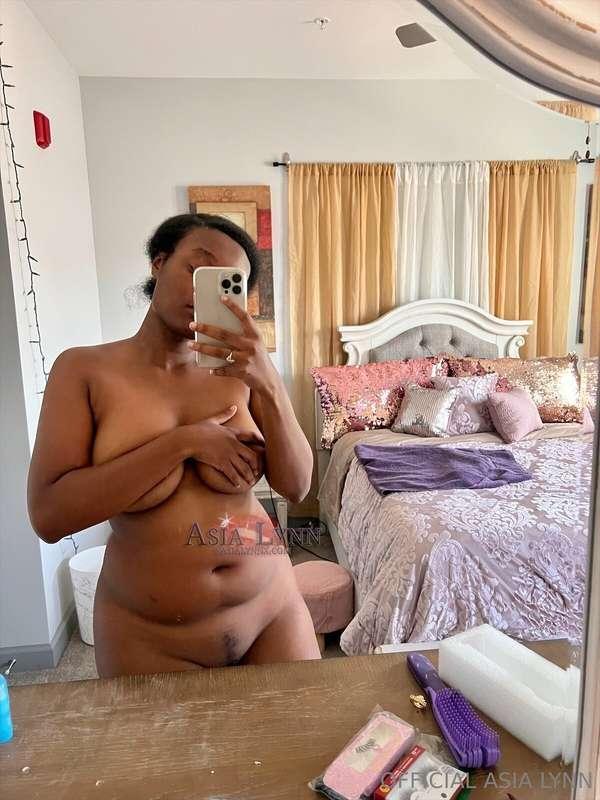 # your new gf is waiting 🥰
@xasialynnx