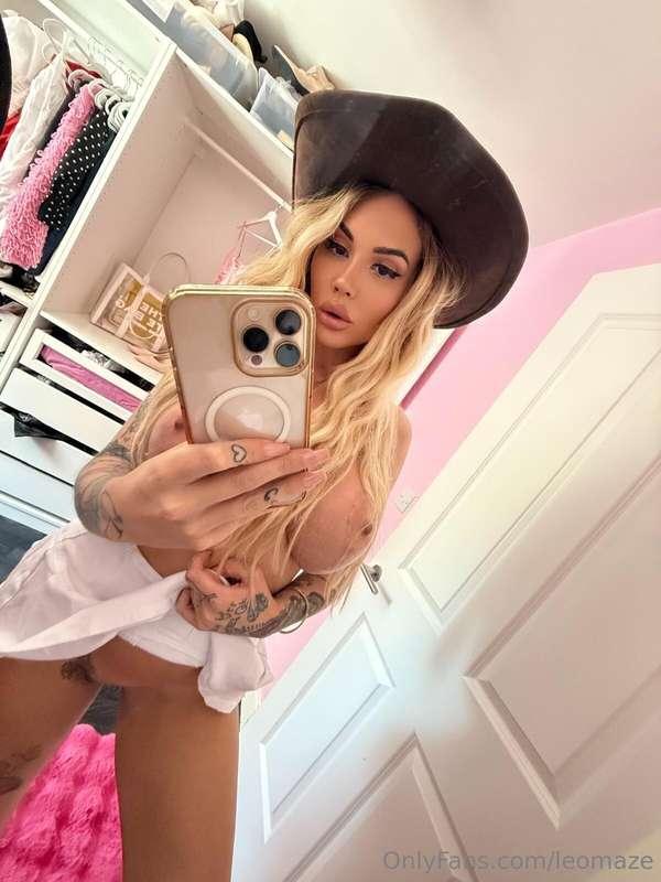 Can't wait to dress up again! What's your favourite role pla..