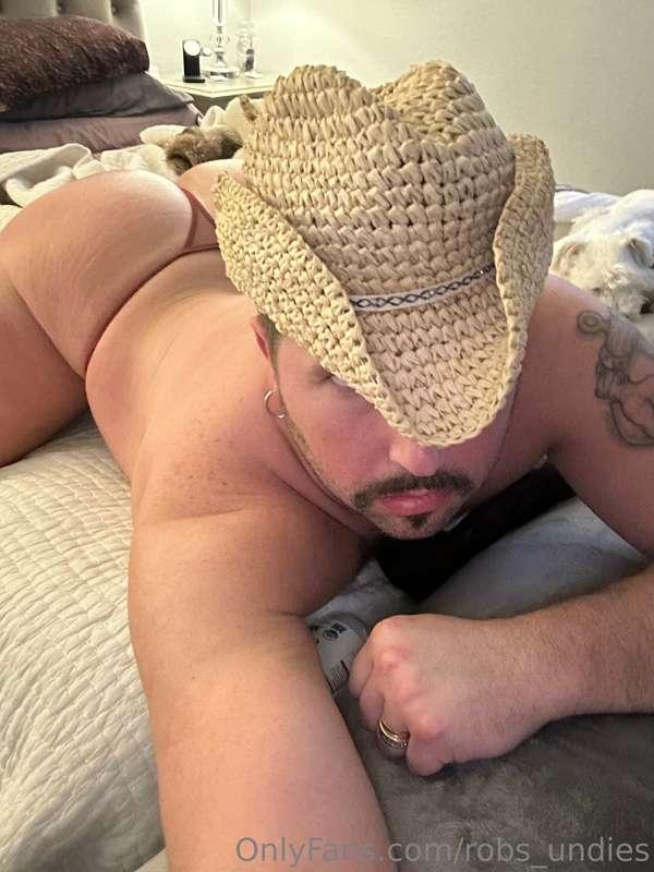 Howdy!😚