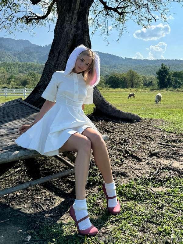 will you help me have a good time, honey?💘