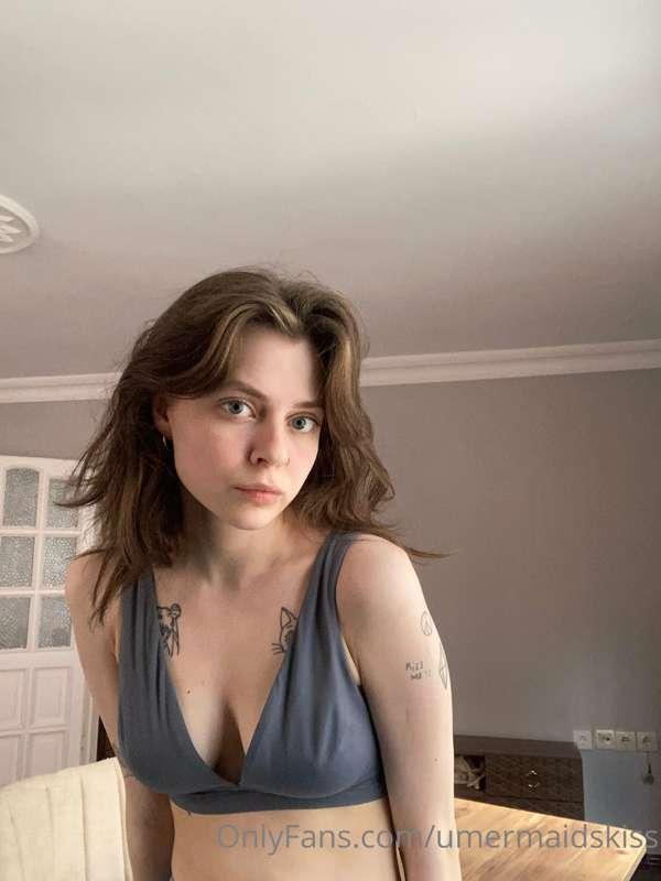 I'm moving to a new apartment soon. There are a lot of photo..