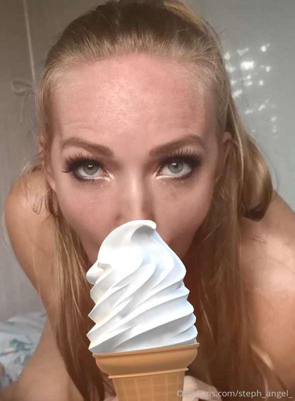 🍦 Just a little screenshot from the latest video... 👅💦