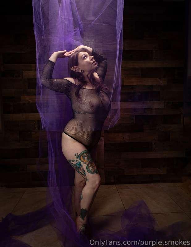 Enjoy this fun set that was just featured in Babewatch Magaz..