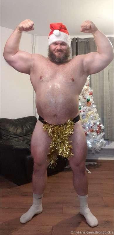 Santa is looking like a fucking beast! 🎅🤣