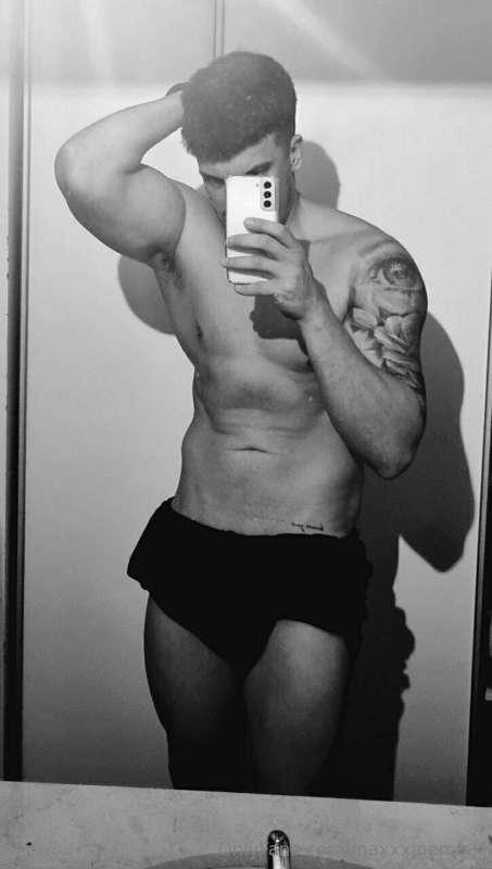 I'm a curious and very naughty guy; you'll find genuine and ..