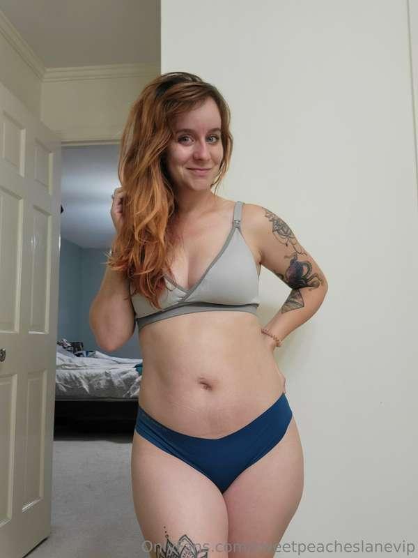 Good morning 🌞 rise and make sure you cum for me today