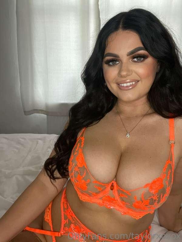 ITS MY BIRTHDAY !!!!

Tip me for a birthday treat straight t..