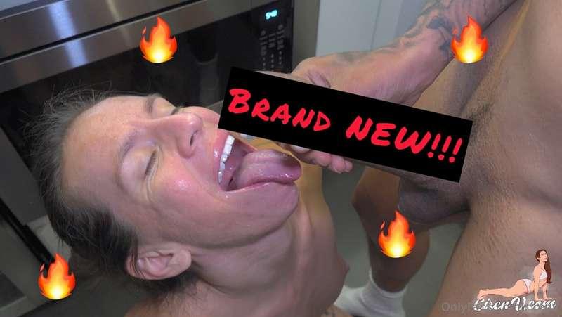 Check 👀 the DMs (or ask) to see this HOT 🔥 new kitchen suck ..