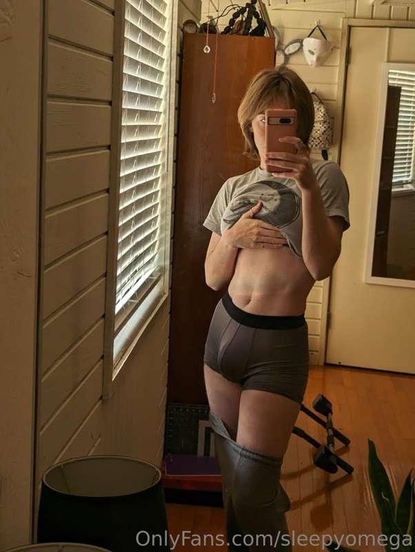 sleepyfawnn image #4