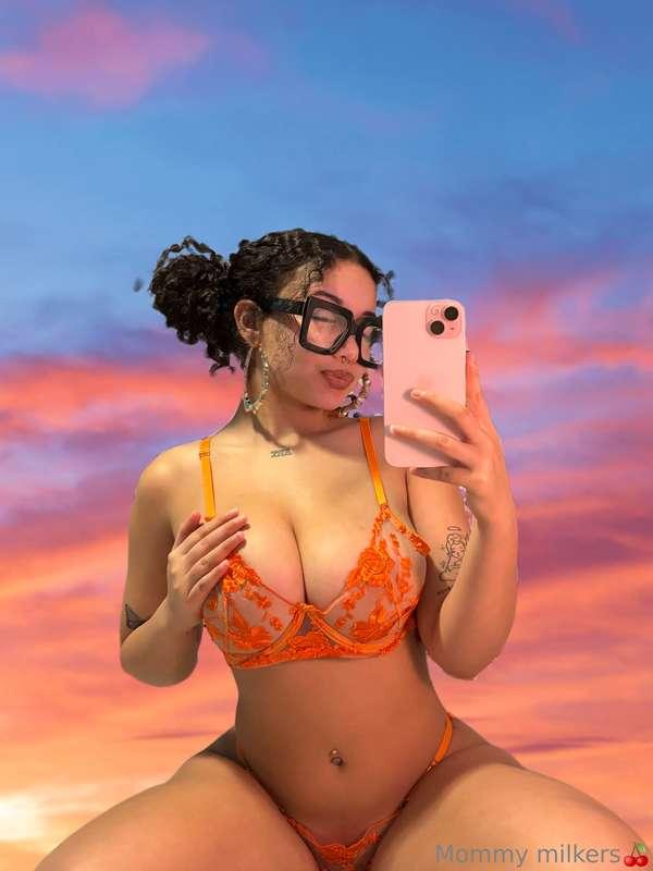 bigjuiceybooty image #0