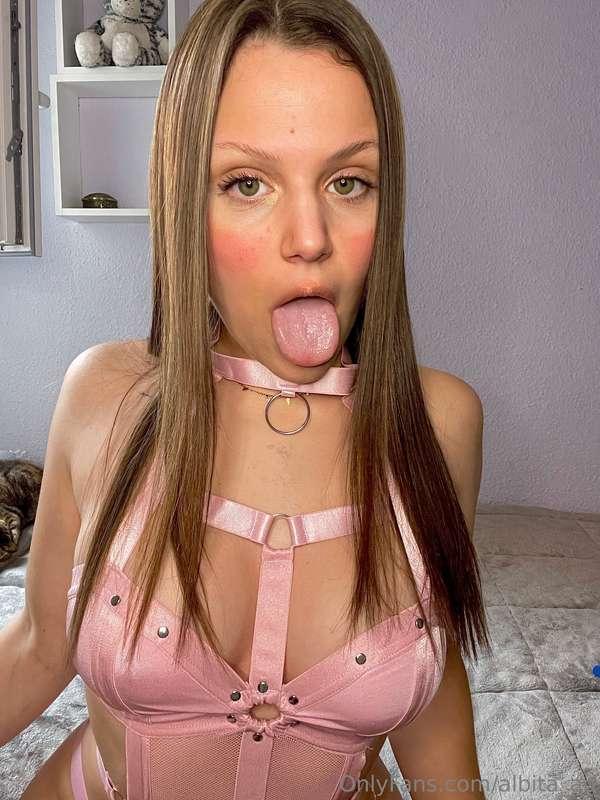 Me quitas mi vestido? 🥵