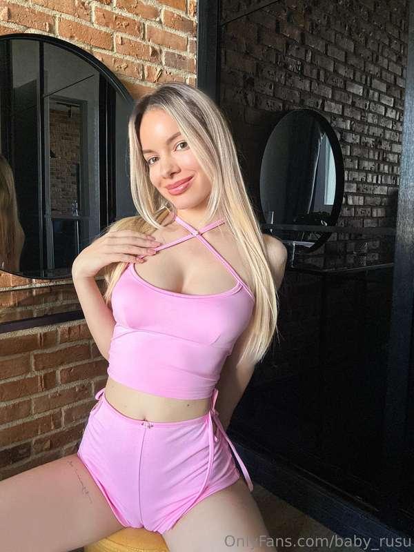 💋 March 8th Special: The more you spoil, the hotter it gets!..