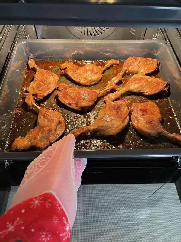 Do you like roast duck legs?🤤