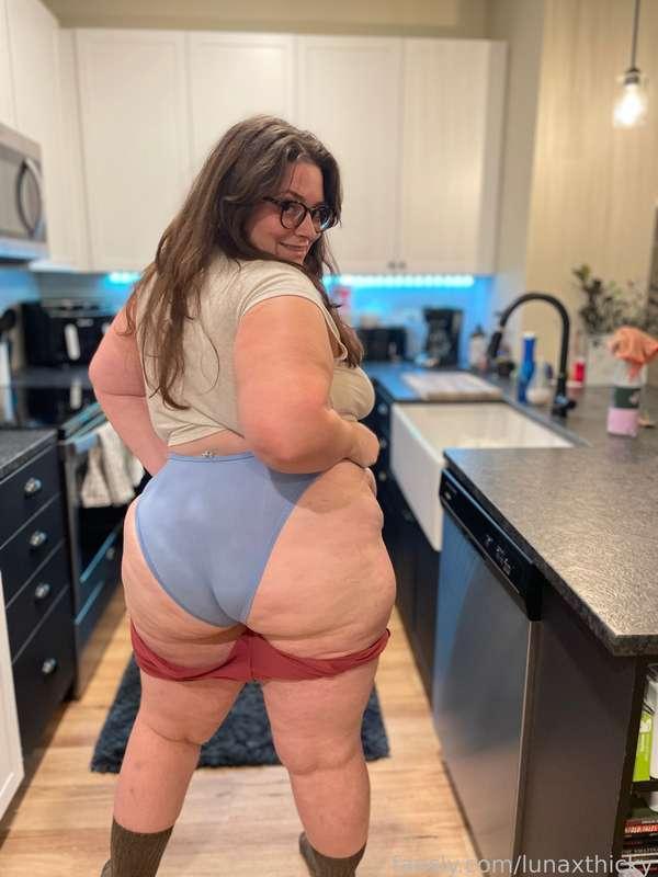 lunaxthicky image #5