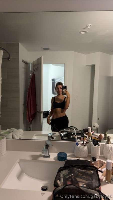 most important part of getting ready... masturbation 😈