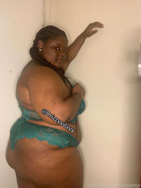 Happy St.Patrick’s day💚💦 tip or unlock a ppv for good luck🥰