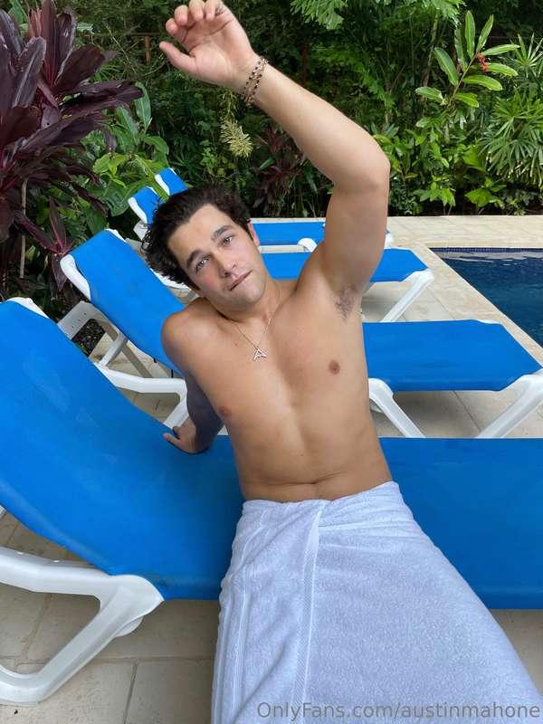 Something BALLSY in your DMs is waiting for you right now 😏😈