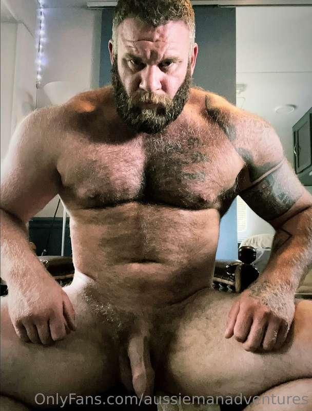 Come here and serve your Daddy 😈