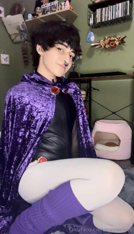 who wants to be my beast boy 👀 🤭 i wanna cosplay more, what ..