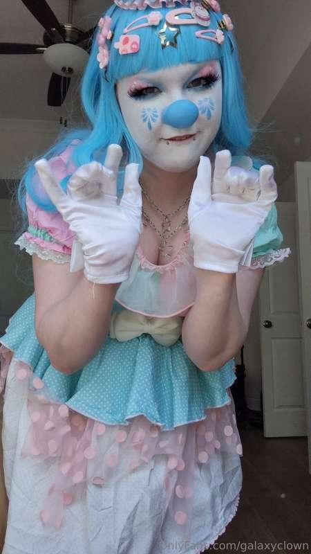 New ppv post tonight at 7pm EST! I hope you're excited. 🥺❤️