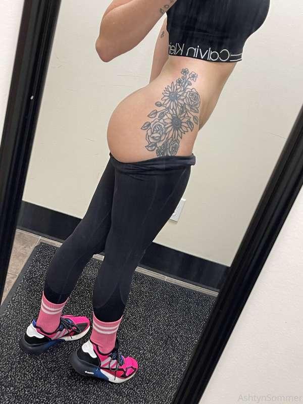 At the gym like….. 💦💦💦💦