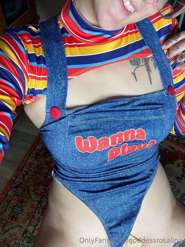 Over 7000 explicit media, nudes, and sex tapes—are you ready..