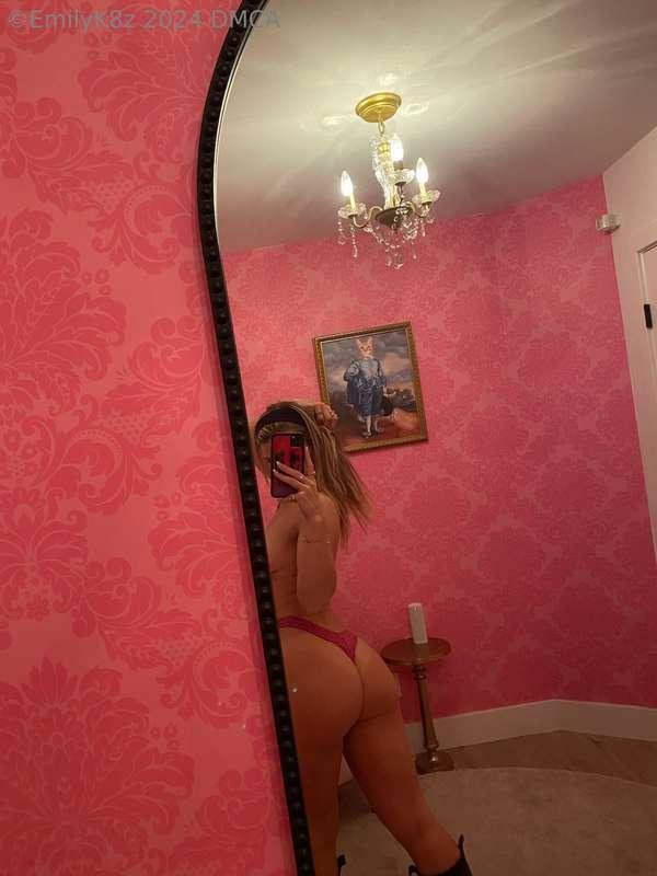 nakey