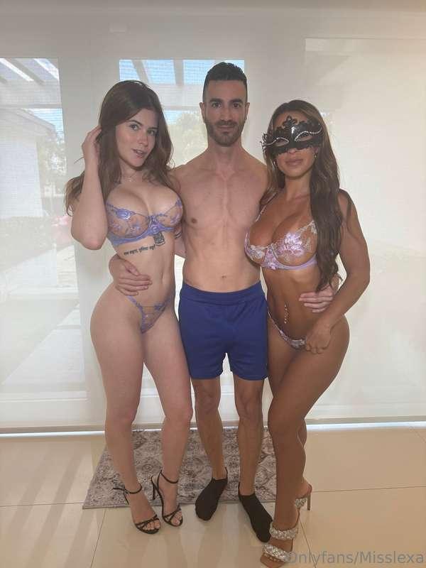 I love having sex with real couples 😍😍 @chloewildd @jowildd ..