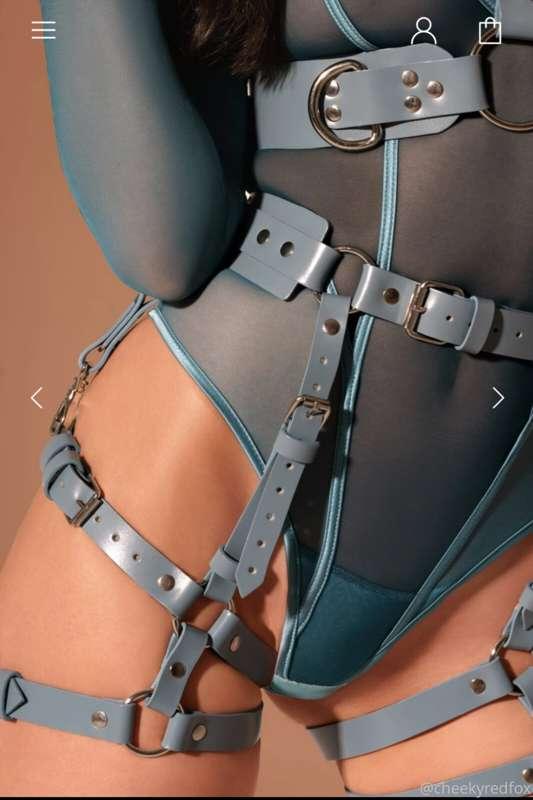 Online shopping can be very dangerous... I want one of these..
